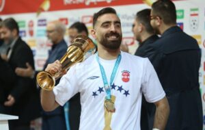 احمدعباسی: از فدراسیون برای آقای گلی حتی پیام‌ تبریک هم نگرفتم