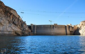 اختصاص بیش از 4000 میلیارد تومان اعتبار به کنگاور در سفر رئیس‌جمهور / سد آناهیتا در مسیر بهره‌برداری