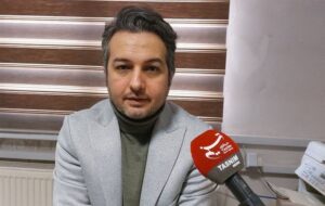 اینستاگرام مسلخ غیرت و قتلگاه کودکی است؛ در این ولنگاری، والدین برای لایک فرزند می‌فروشند!