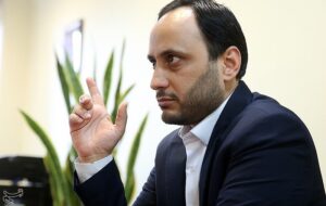 بهادری‌جهرمی: شهید رئیسی دولت را با تورم 60 درصد تحویل گرفت/ 6 میلیون نفر از فقر خارج شدند