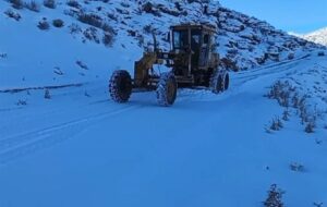 بیش از 9 هزار کیلومتر از محورهای مواصلاتی اصفهان برف‌روبی شد