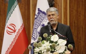 تجلیل وزیر ارشاد از نقش ابوالعباس اسفراینی/نقش مردم در جنگ اخیر «بی نظیر» بود