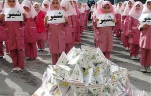 توزیع شیر رایگان بین 127 هزار دانش‌آموز در مدارس ابتدایی یزد‌