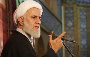 روایتی از توطئه‌های غربی‌ها؛ مردم نقش محوری دفاع از انقلاب اسلامی