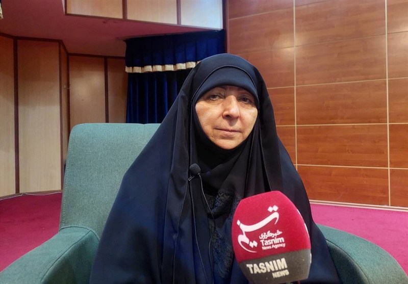 روایتی عشقی که رنگ خدا داشت؛ درس‌های زینبی از همسر حاج رمضان/ شهید ایزدی در لبنان چه کرد؟