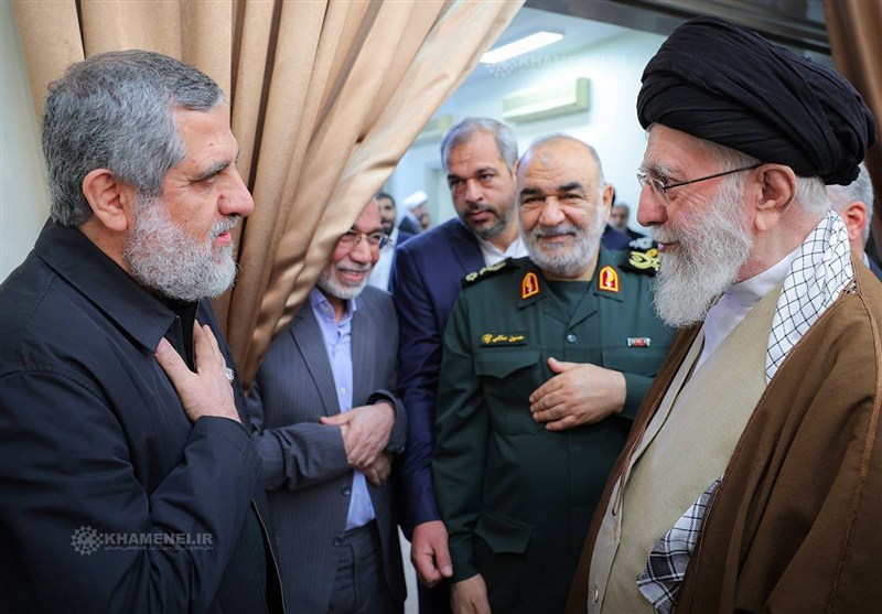 روایتی عشقی که رنگ خدا داشت؛ درس‌های زینبی از همسر حاج رمضان/ شهید ایزدی در لبنان چه کرد؟