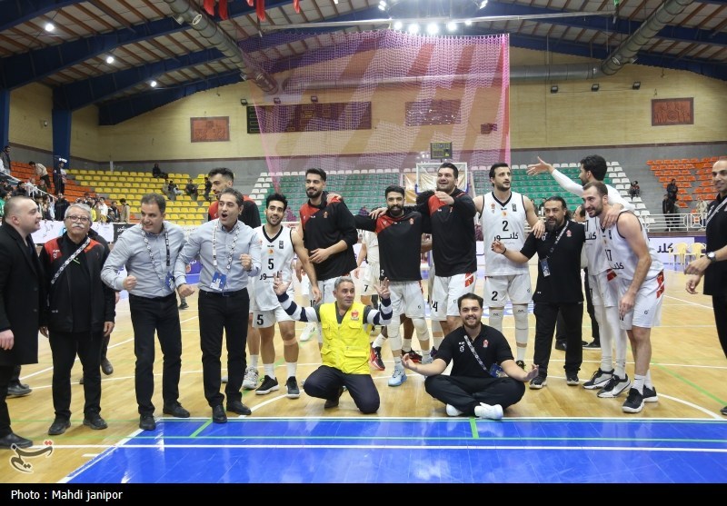 سوپرلیگ بسکتبال| پیروزی بزرگ گلنور مقابل مدافع عنوان قهرمانی اخبار اصفهان , اخبار استان اصفهان ,