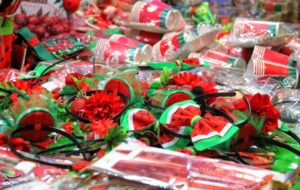 شب یلدای ایلام و رنگ و بوی زندگی/ از کرسی‌های گرم تا شیرینی‌های اصیل در دیار زاگرس