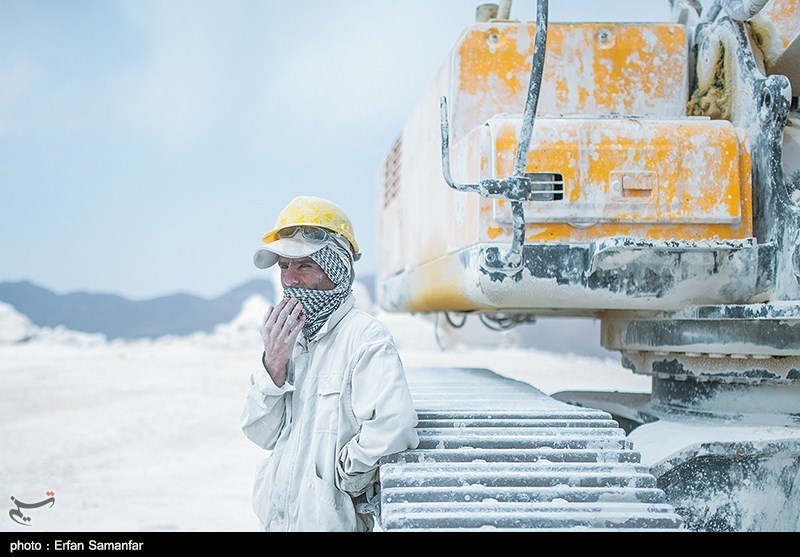 صنعت سنگ ایران در آستانه فروپاشی/ چراغ معادن را دولت خاموش کرد/ صادرات سنگ بیجان شد! صنعت سنگ ایران در آستانه فروپاشی/ چراغ معادن را دولت خاموش کرد/ صادرات سنگ بیجان شد!