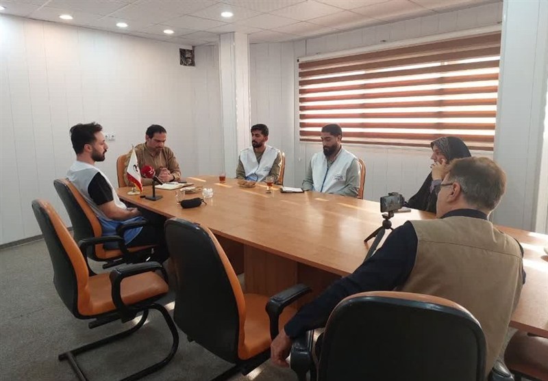 میزگرد|گروه‌های جهادی که به تنهایی وزارت جهاد سازندگی هستند/وزنه‌ای کمکی در کنار دولت برای خدمت به محرومان