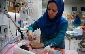 وعده افزایش حقوق ماماها چه شد؟/وزارت بهداشت پاسخ بدهد