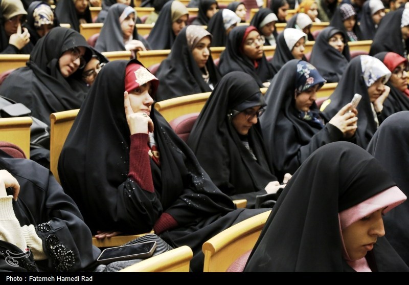 پنجمین دوره «راهیان مقاومت» با حضور دانشجویان دانشگاه فرهنگیان هرمزگان آغاز شد پنجمین دوره «راهیان مقاومت» با حضور دانشجویان دانشگاه فرهنگیان هرمزگان آغاز شد