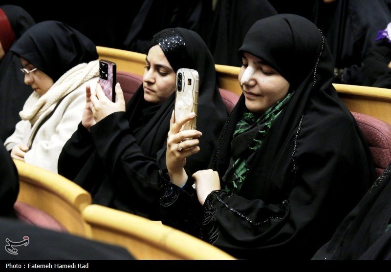 پنجمین دوره «راهیان مقاومت» با حضور دانشجویان دانشگاه فرهنگیان هرمزگان آغاز شد پنجمین دوره «راهیان مقاومت» با حضور دانشجویان دانشگاه فرهنگیان هرمزگان آغاز شد