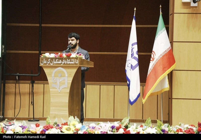 پنجمین دوره «راهیان مقاومت» با حضور دانشجویان دانشگاه فرهنگیان هرمزگان آغاز شد پنجمین دوره «راهیان مقاومت» با حضور دانشجویان دانشگاه فرهنگیان هرمزگان آغاز شد