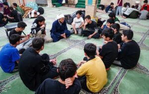 اعتکاف دانش‌آموزی؛ انتخاب آگاهانه نسل همیشه متصل