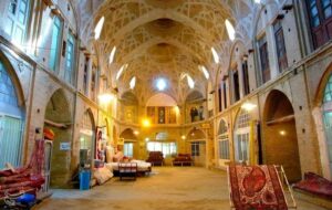 اعلام برائت  اصناف زنجان‌ از آشوبگران/مسیر‌مان از خشونت‌طلبان جداست