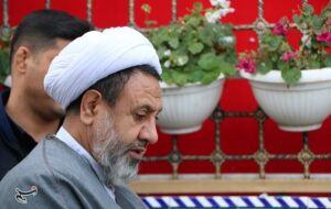 امام جمعه کرمان: شور مردمی مراسم حاج قاسم ادامه عشق تاریخی به کربلاست