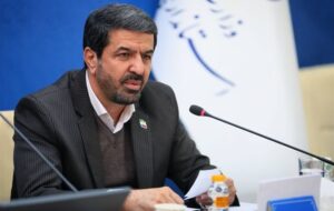 بازاریان خط‌ مقدم تأمین‌کالاهای موردنیاز مردم هستند