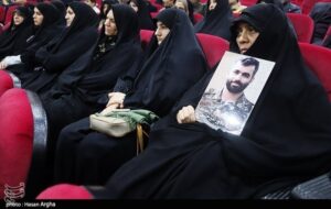 تجلیل  از 13 «آرامش آفرین» در دیار غواصان/ از «ترجمان غیرت عباس» تا صدور شناسنامه شهادت