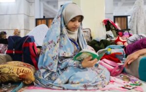 میزبانی مسجد جمکران از 1260 زن و دختر در اعتکاف امسال
