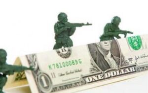 یادداشت|پیاده‌نظام دشمن در جنگ اقتصادی کیست؟
