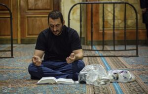 احیای شب نیمه شعبان در مساجد و امامزادگان قزوین