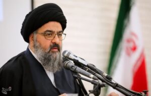 از احیای دین تا خودباوری ملت؛ نگاه راهبردی به دستاوردهای انقلاب اسلامی