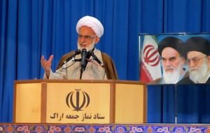 اقتدار دفاعی و بصیرت مردمی 2 بازوی امنیت کشور است