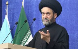 امام جمعه اردبیل: 22 بهمن ثابت کرد ملت ما خسته نیست