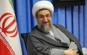 تأکید امام‌ جمعه تبریز بر تمرکز بر ظرفیت جوانان و کنترل تورم