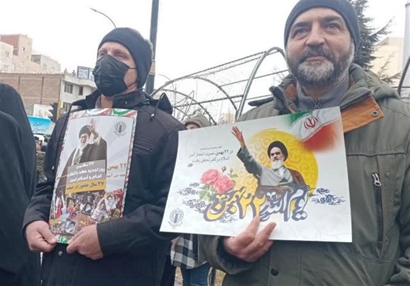 جشن باشکوه حضور در سوز و سرمای اردبیل اخبار استان اردبیل , دهه فجر انقلاب اسلامی , راهپیمایی22بهمن ,