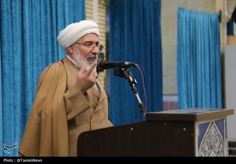 حوزویان آذربایجان‌غربی اهانت به قرآن را محکوم کردند