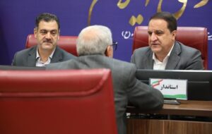 در ملاقات عمومی استاندار ایلام با مردم چه می‌گذرد؟