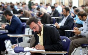 دو هزار و737 همدانی در آزمون دکتری نیمه‌متمرکز شرکت کردند