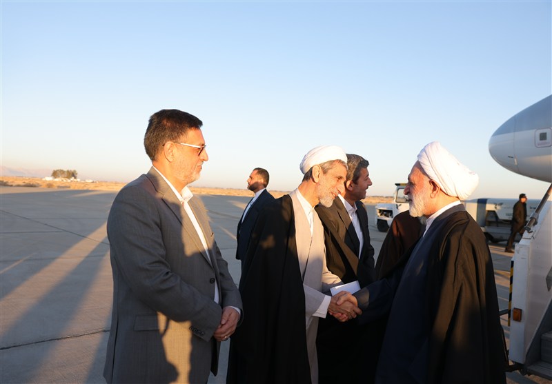 رئیس قوه قضائیه وارد استان اصفهان شد رئیس قوه قضائیه وارد استان اصفهان شد