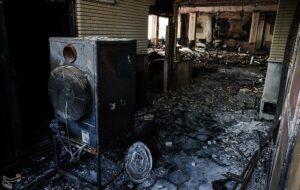 روایتی از حمله به مجتمع مهدیون ‌کرج؛ سنگ و نارنجک در برابر هیچ‌!