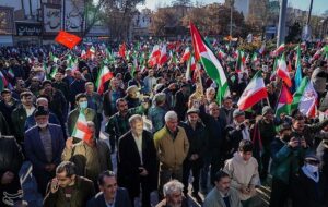 قرار خانوادگی علیه آمریکا در 22 بهمن/ مردم برای ایران به میدان می‌آیند