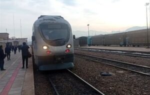 قطار وارد اردبیل شد