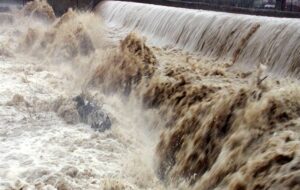 هشدار سطح نارنجی هواشناسی دریایی در مازندران صادر شد