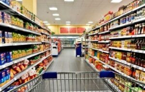 هیچ نگرانی بابت تأمین کالاهای اساسی در شب عید و ماه رمضان وجود ندارد