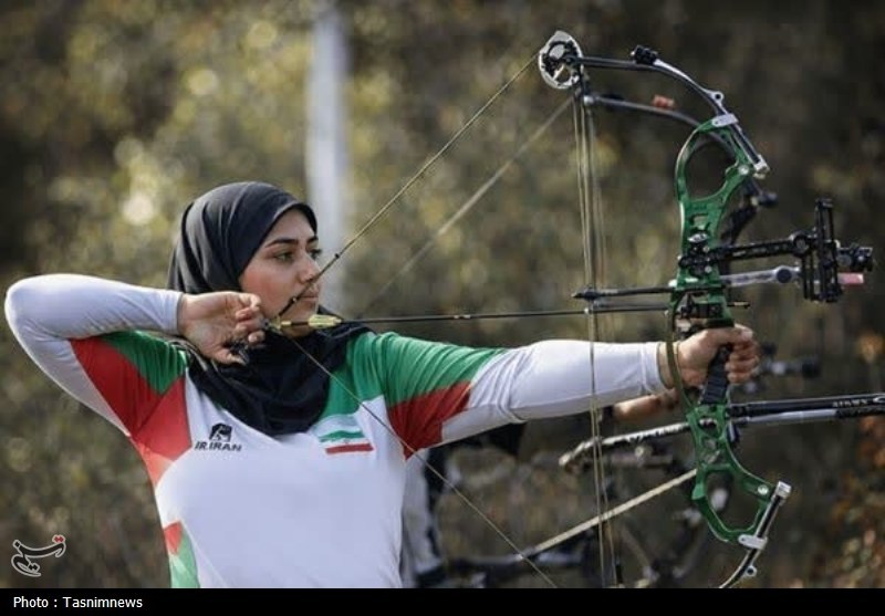 ورزش قهرمانی در کنار معلمی/ روایت موفقیت ‌بانوی کماندار زنجانی