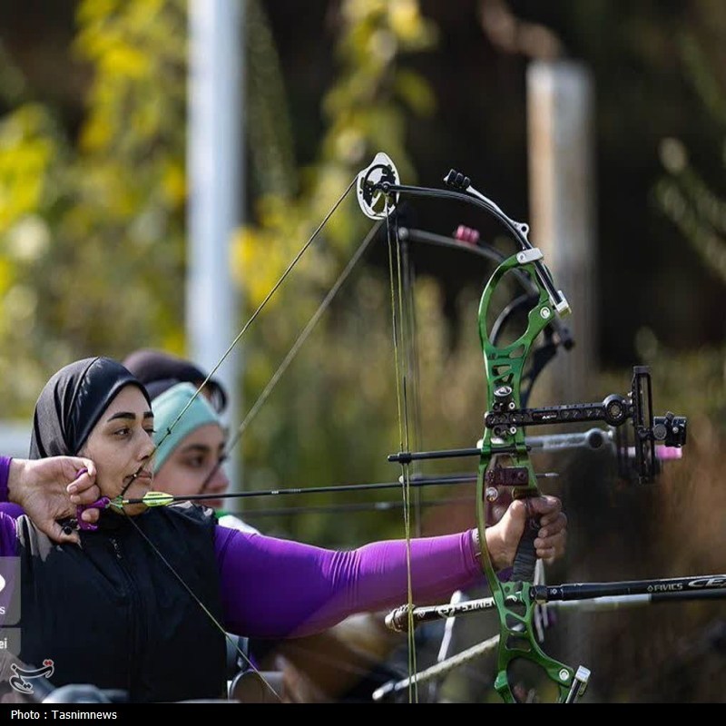 ورزش قهرمانی در کنار معلمی/ روایت موفقیت ‌بانوی کماندار زنجانی