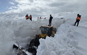 گردنهٔ چری در محور شهرکرد – مسجدسلیمان بازگشایی شد