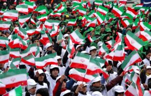 یادداشت| «اتحاد مقدس»؛ پاسخ ملت ایران به جنگ ترکیبی استکبار