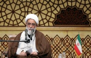 آیت‌الله شب زنده‌دار:آیت‌الله سیدمجتبی خامنه‌ای مجمع فضائل زیادی هستند