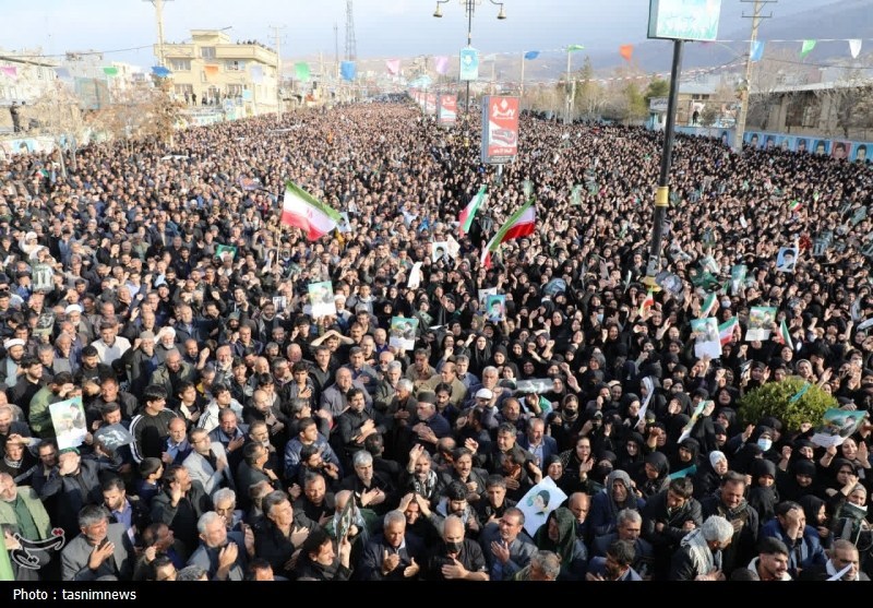 اجتماع بی نظیر عزاداران رهبر معظم انقلاب در یاسوج +تصاویر