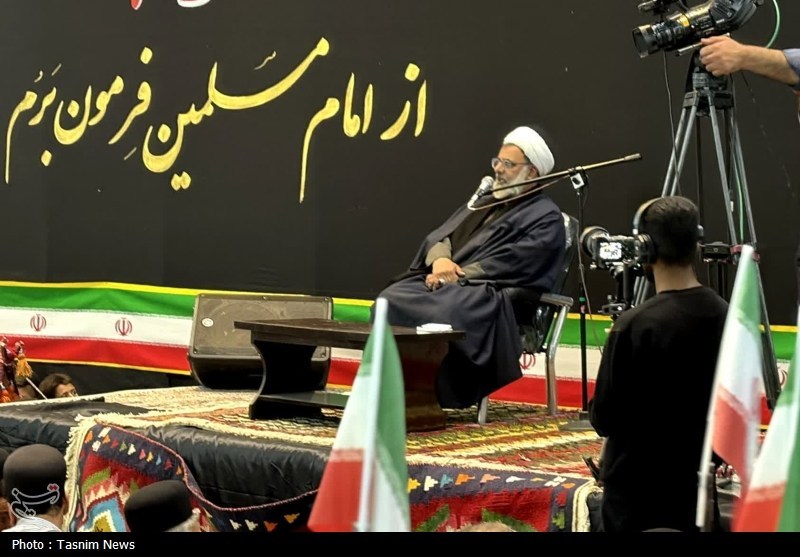 اجتماع عظیم بختیاریهای برنو به دست در بیعت با رهبر انقلاب + تصاویر اخبار استان چهارمحال و بختیاری , اخبار لردگان , شهید امام خامنه ای (ره) ,