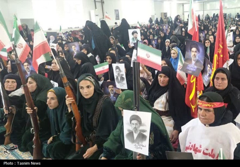 اجتماع عظیم بختیاریهای برنو به دست در بیعت با رهبر انقلاب + تصاویر اخبار استان چهارمحال و بختیاری , اخبار لردگان , شهید امام خامنه ای (ره) ,