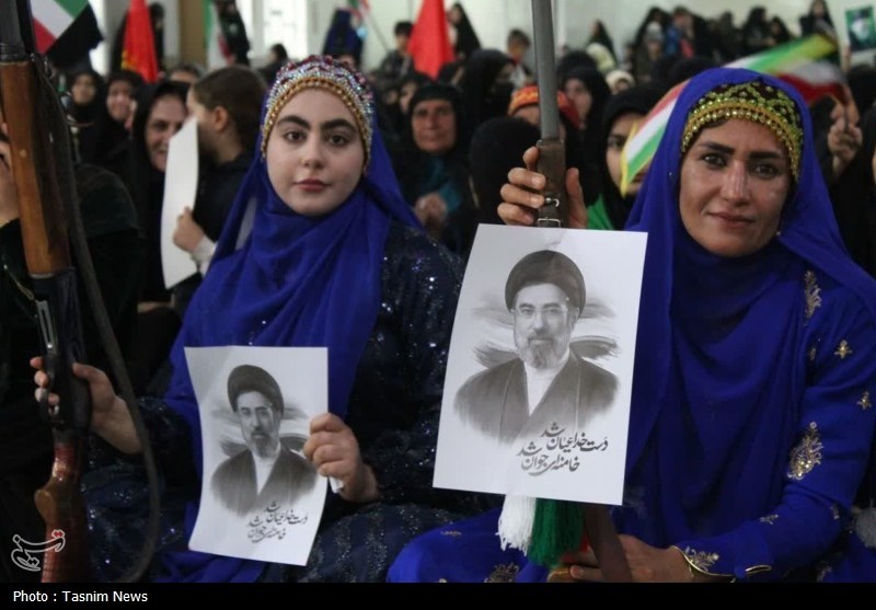 اجتماع عظیم بختیاریهای برنو به دست در بیعت با رهبر انقلاب + تصاویر اخبار استان چهارمحال و بختیاری , اخبار لردگان , شهید امام خامنه ای (ره) ,