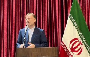 استاندار بوشهر: همه دستگاه‌ها برای تسریع در ترخیص کالاها پای‌کار باشند